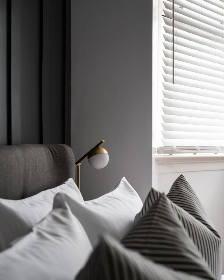Large Luxury Solihull House - The Residence - Close To Nec - Sleeps 9 Bagian luar foto